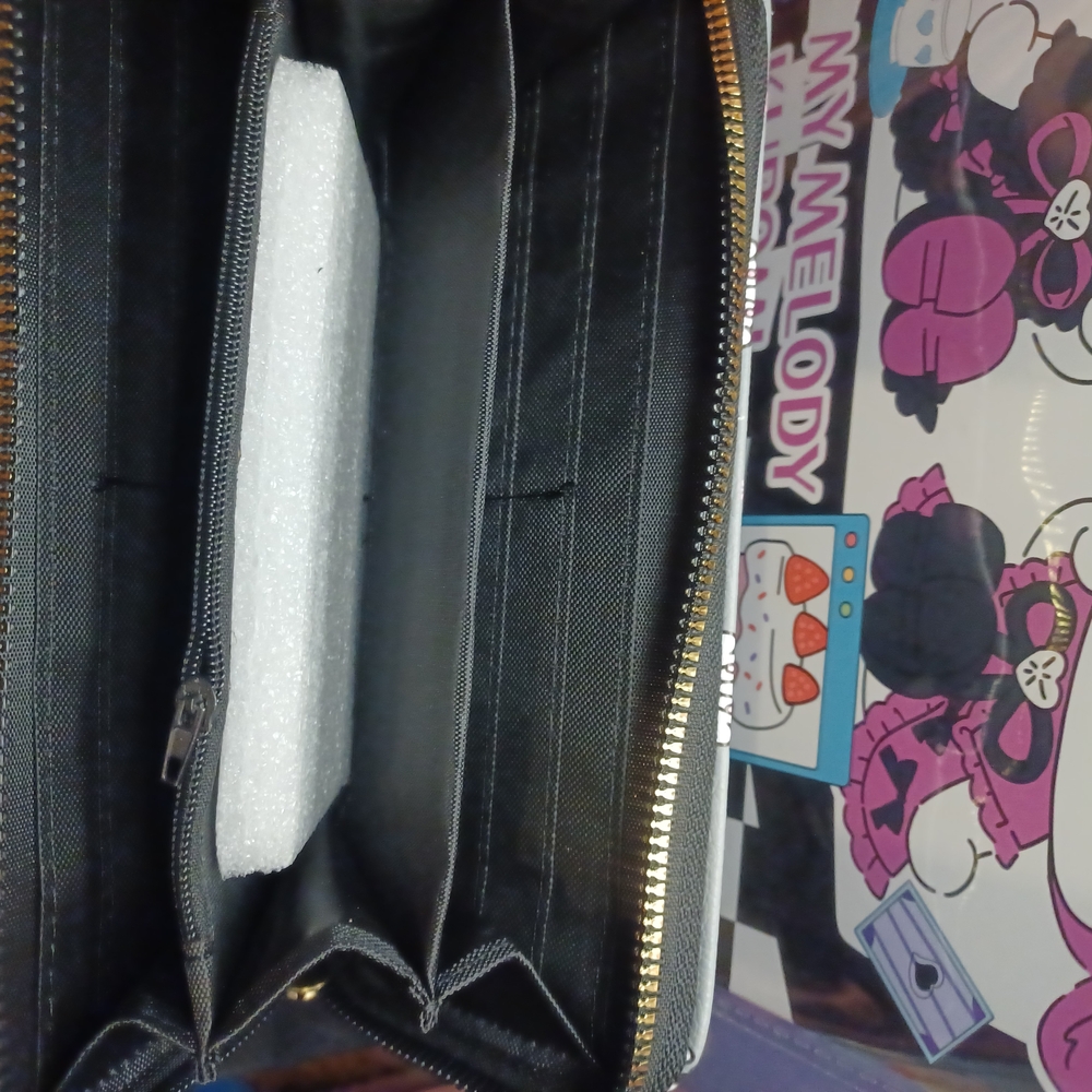 Character Gray Wallet - Picture 2 of 2